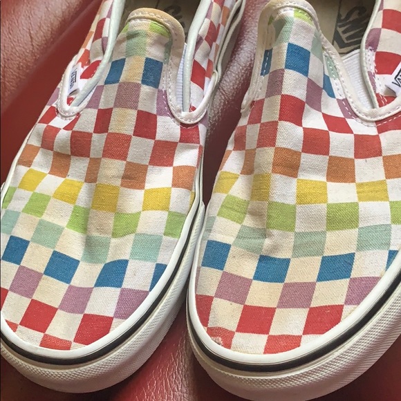 rainbow vans size 9